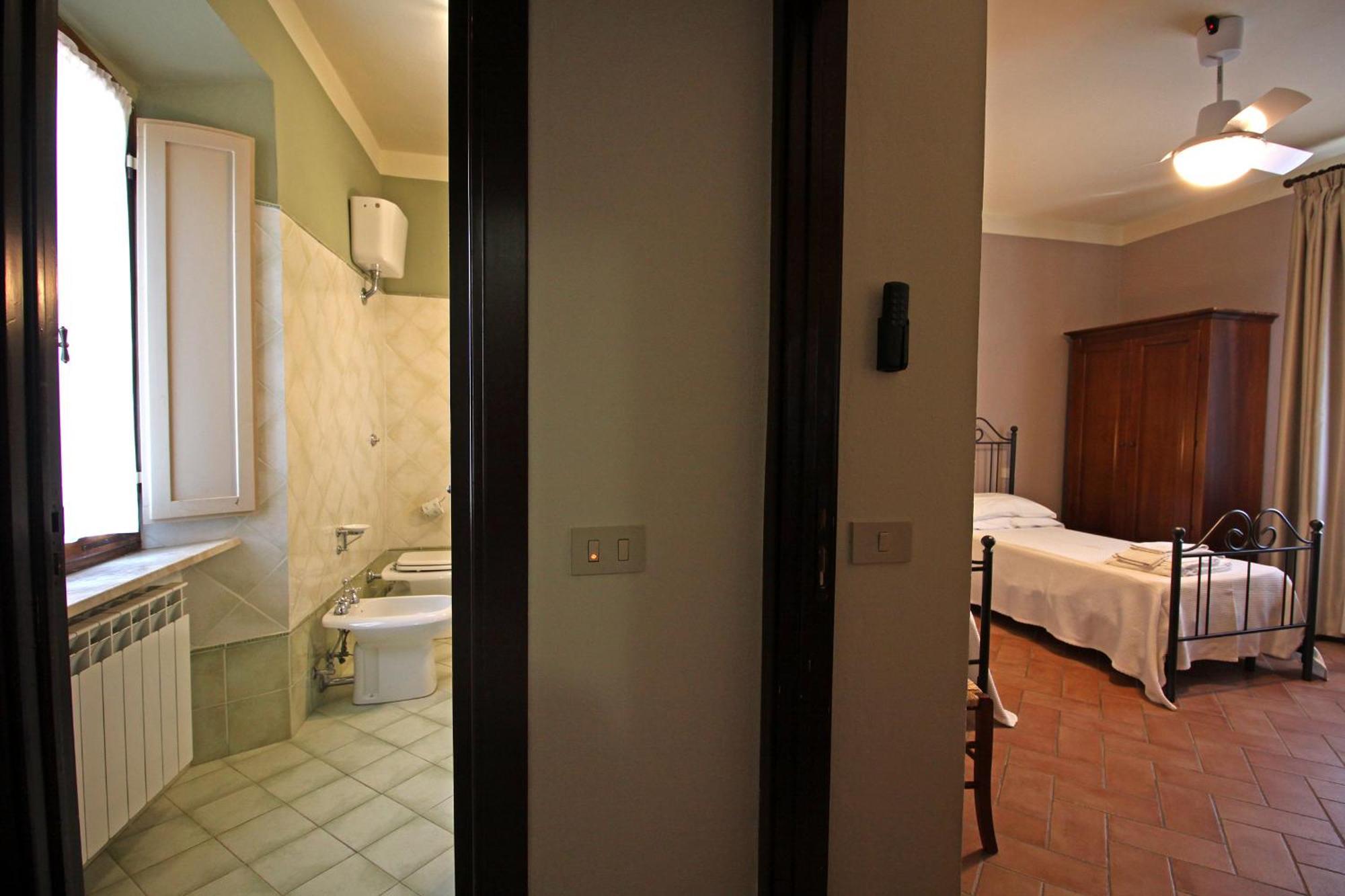 Agriturismo Casale Dello Sparviero Castellina in Chianti Kültér fotó
